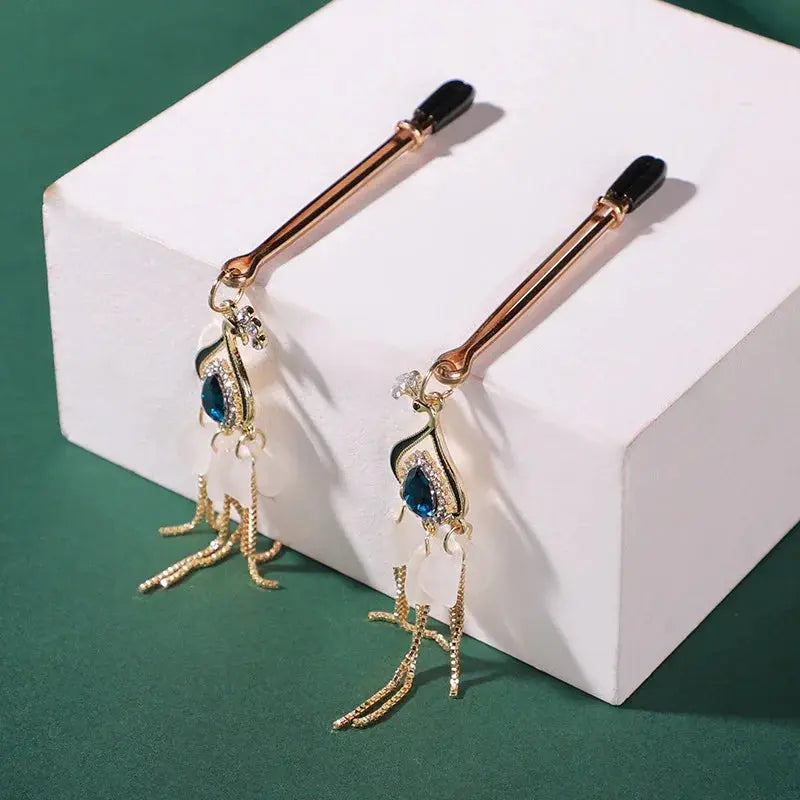 Peacock tassel-style nipple clamps DesireBlaze